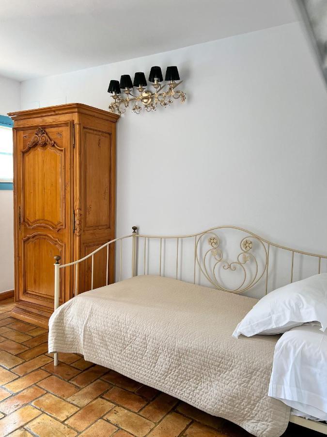 Hostal Servilia Carmona (Seville) Exterior foto