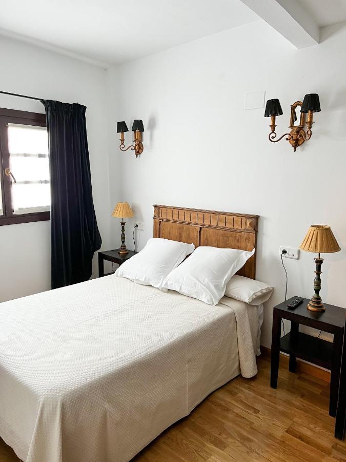 Hostal Servilia Carmona (Seville) Exterior foto