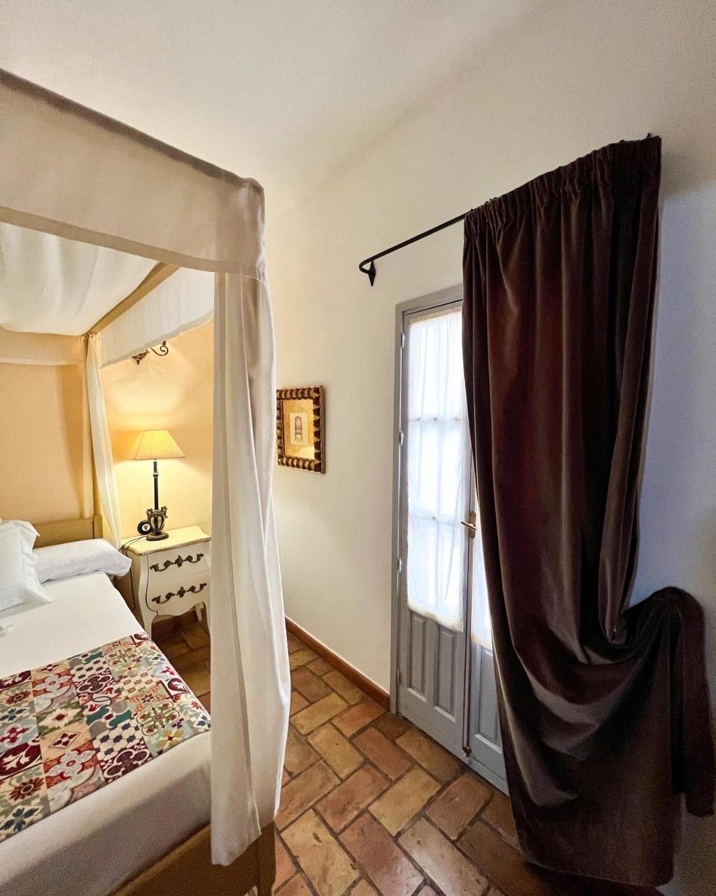 Hostal Servilia Carmona (Seville) Exterior foto